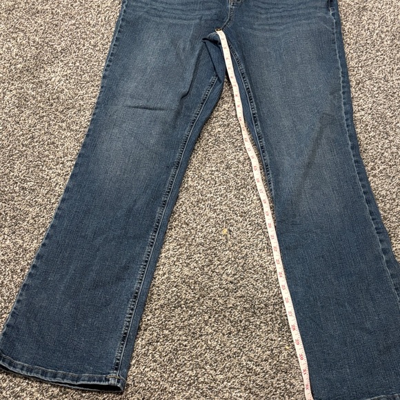 Maurices size 14 & 14 long Women's blue Jeans. 2 pairs - Picture 9 of 12